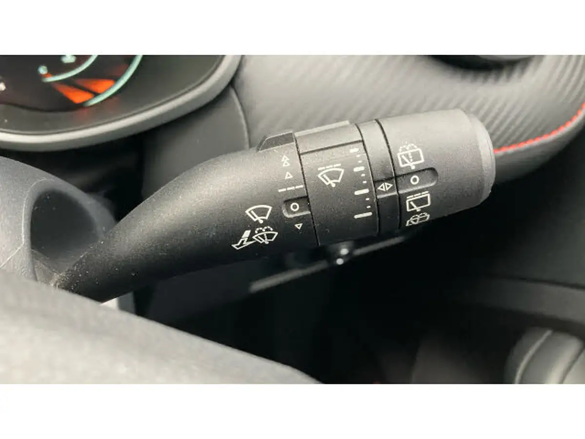 2020-mg-zs-suv-10t-gdi-exclusive-111ps-big-22