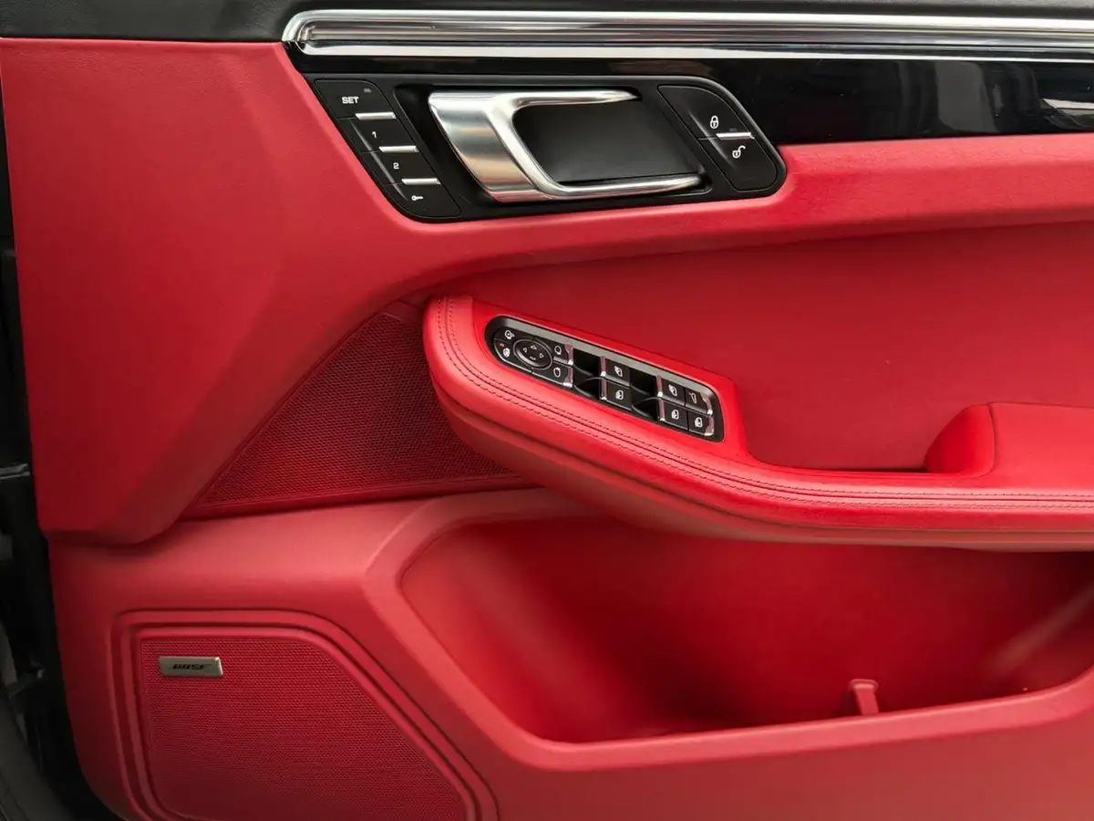 2015-porsche-macan-30td-s-big-28
