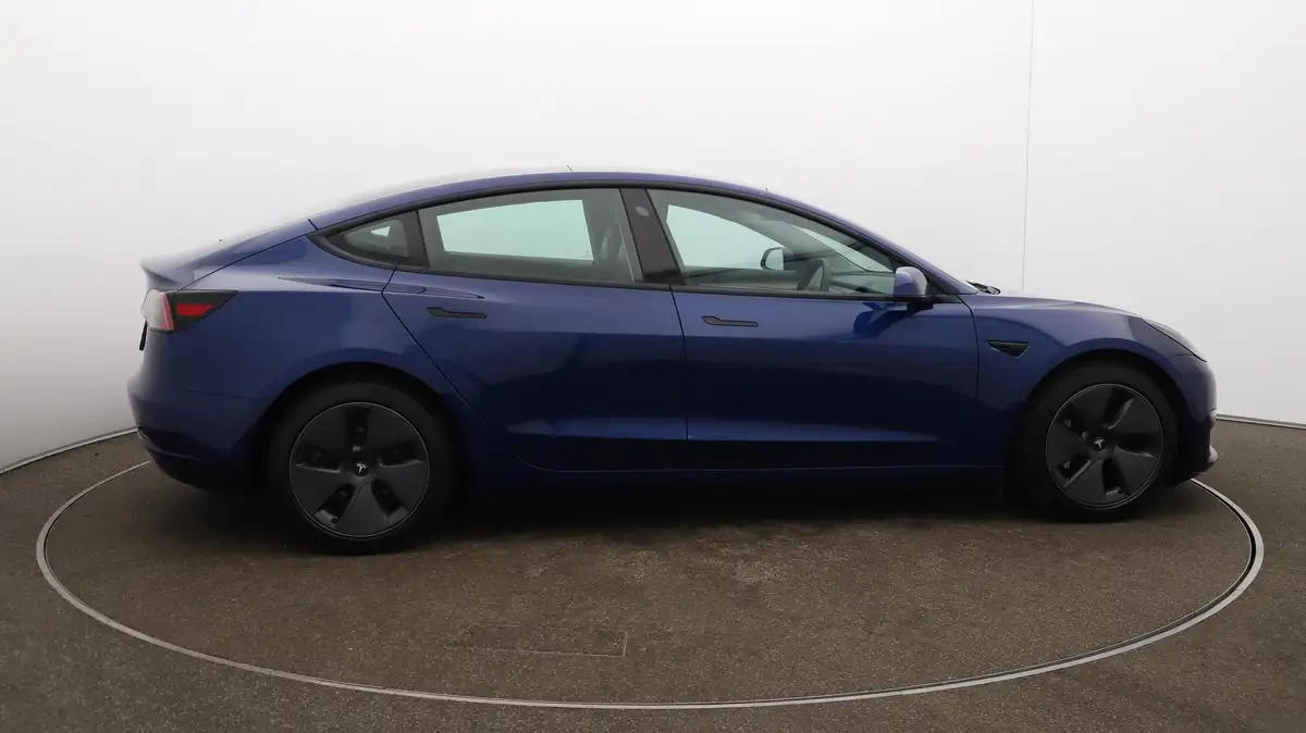 2021-tesla-model-3-e-long-range-awd-big-51