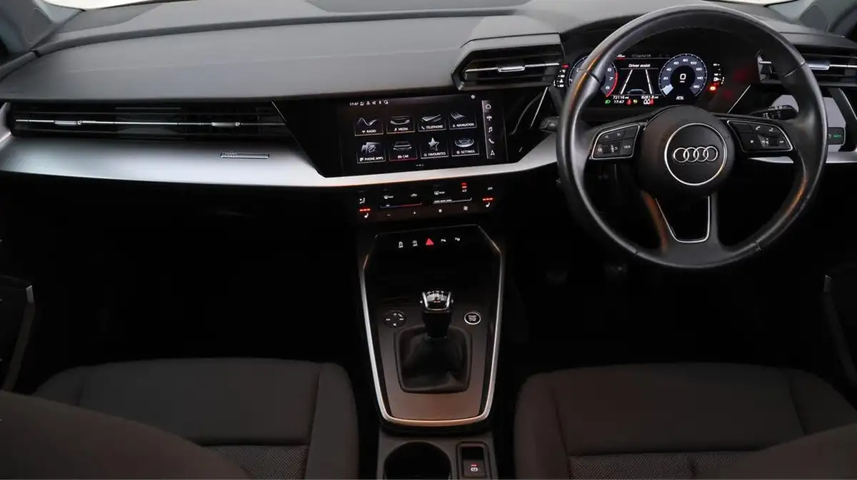 2021-audi-a3-15-35-tfsi-technik-big-13