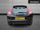 2009-volvo-c30-16-r-design-small-5