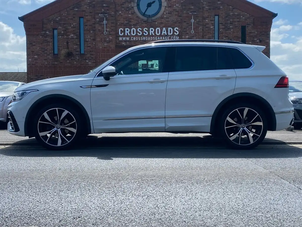 2020-volkswagen-tiguan-15-tsi-r-line-big-1