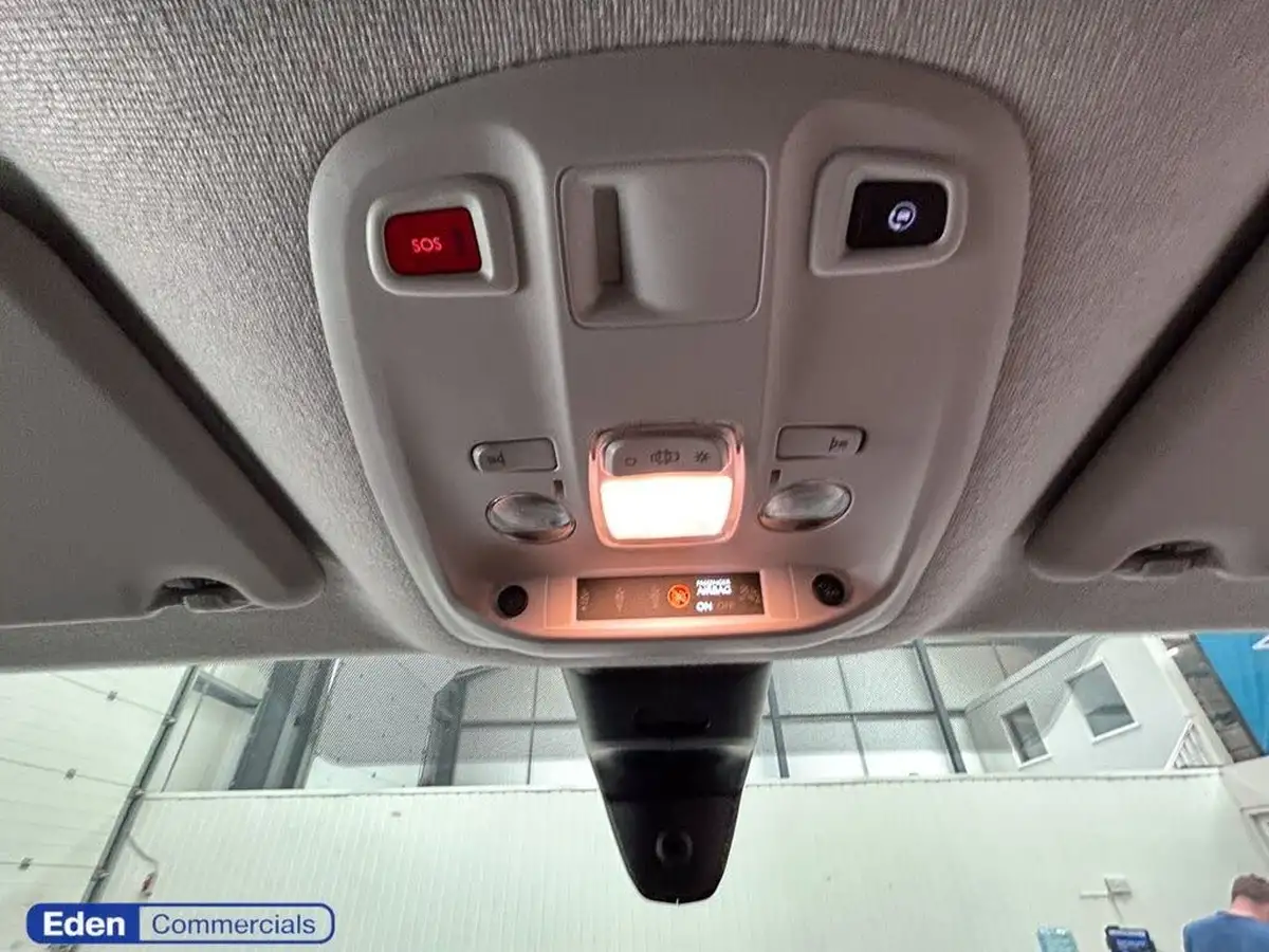 2022-citroen-berlingo-15bluehdi-950-driver-pro-100pseu6d-big-18