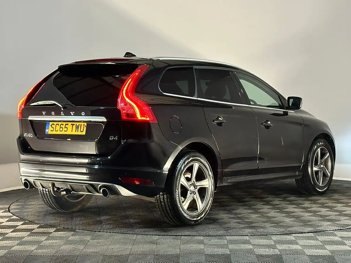 2016-volvo-xc60-20td-d4-r-design-lux-nav-big-5