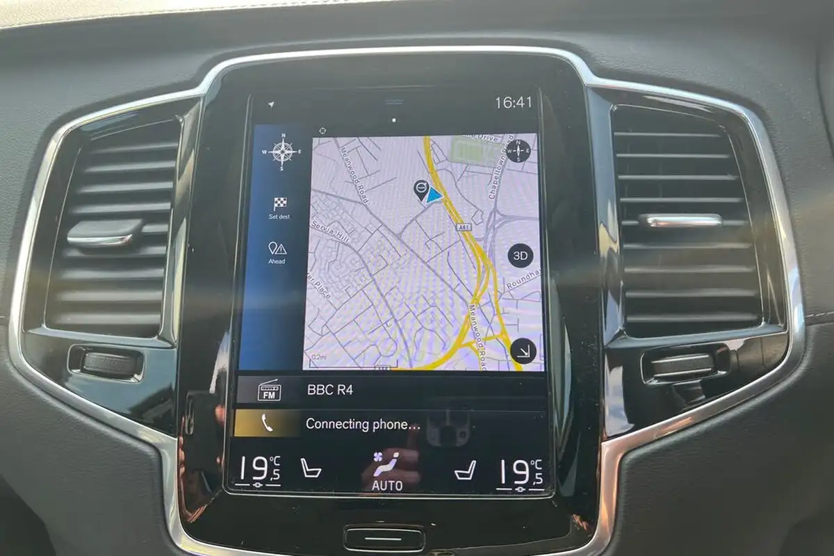 2022-volvo-xc90-20-t8-inscription-455bhp-big-14