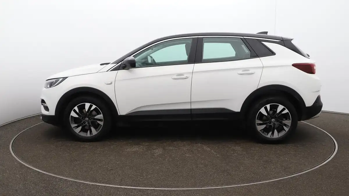 2019-vauxhall-grandland-x-12-sport-nav-big-64