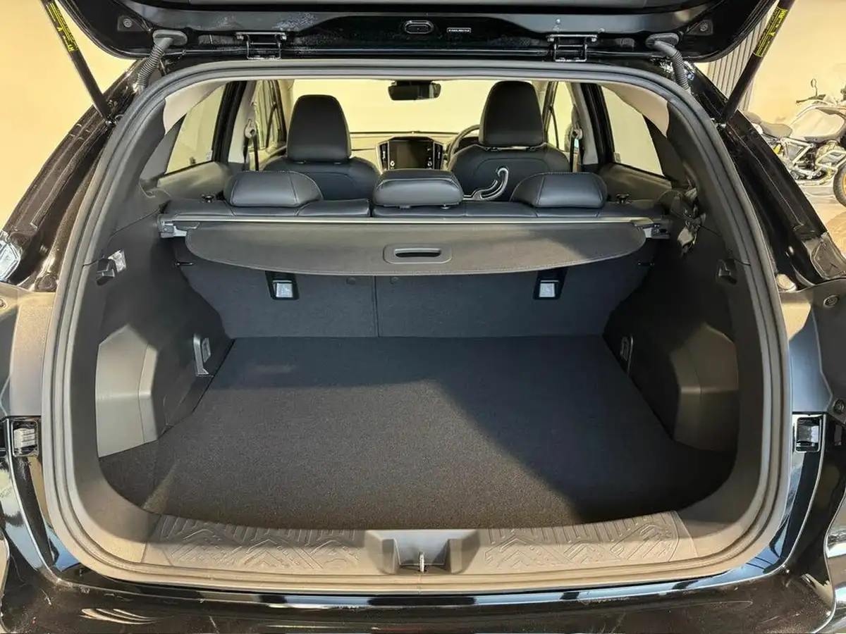 2024-subaru-crosstrek-20i-e-boxer-touring-big-24