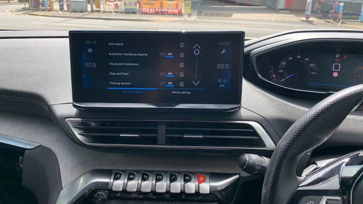 2022-peugeot-5008-suv-12-puretech-gt-premium-big-9