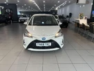 2018-toyota-yaris-15-vvt-i-design-hybrid-small-1