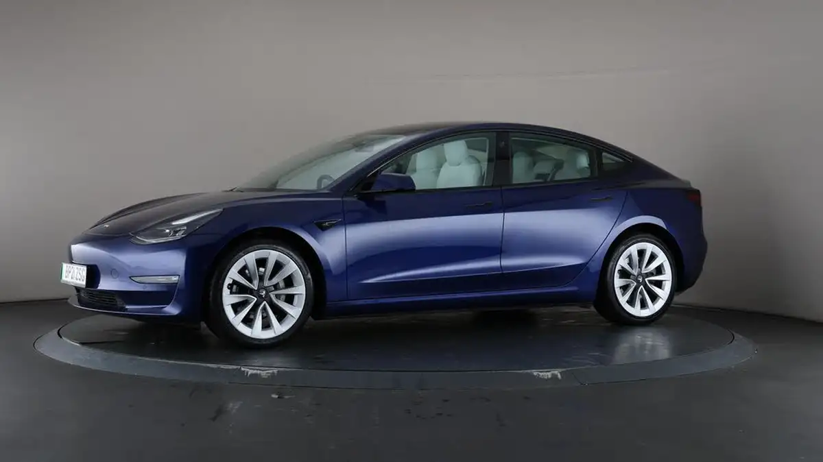 2021-tesla-model-3-e-long-range-4x4-big-40