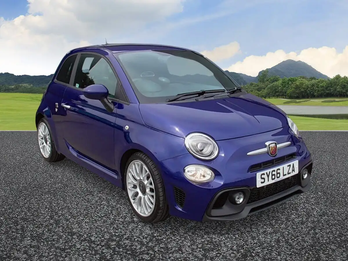 2016-abarth-595-14-tjet-big-0