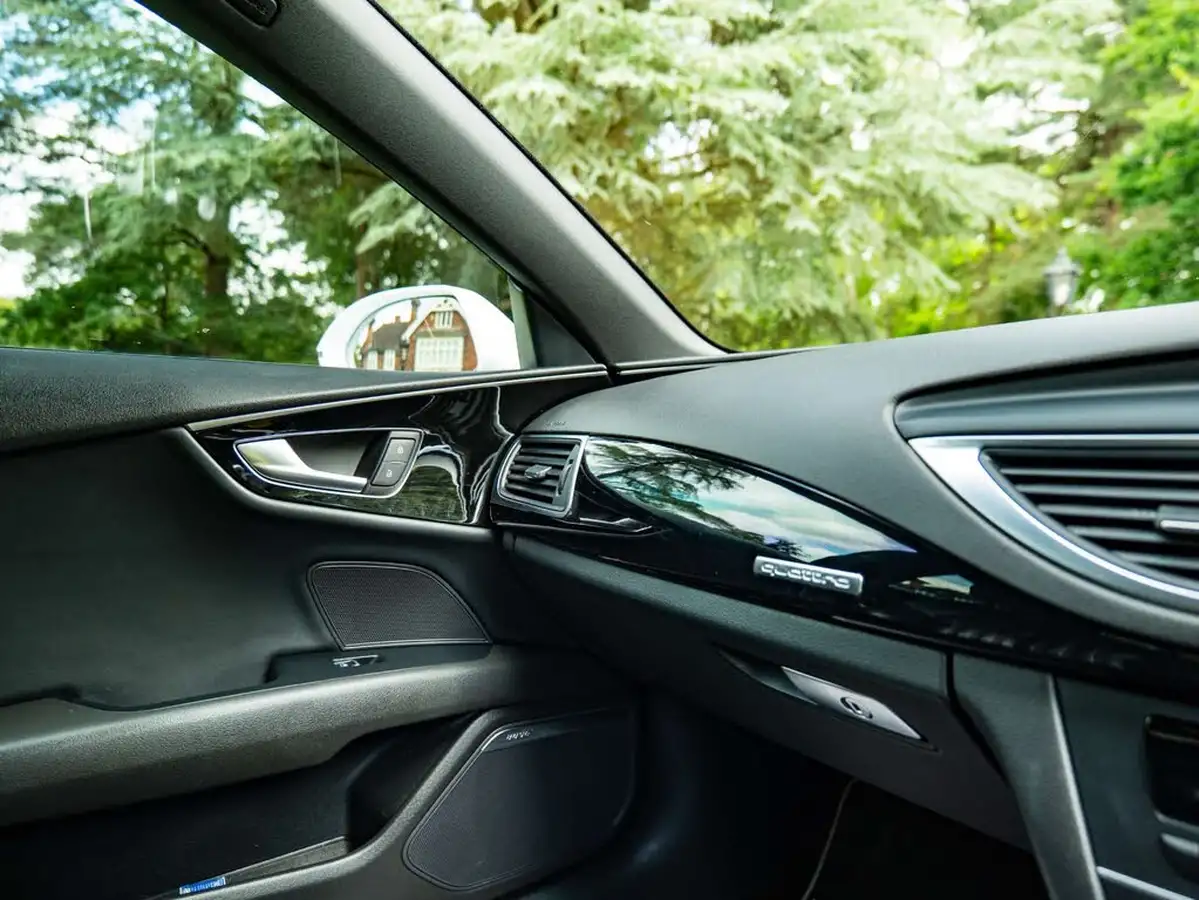 2014-audi-a7-30bitdi-quattro-black-edition-313ps-big-28