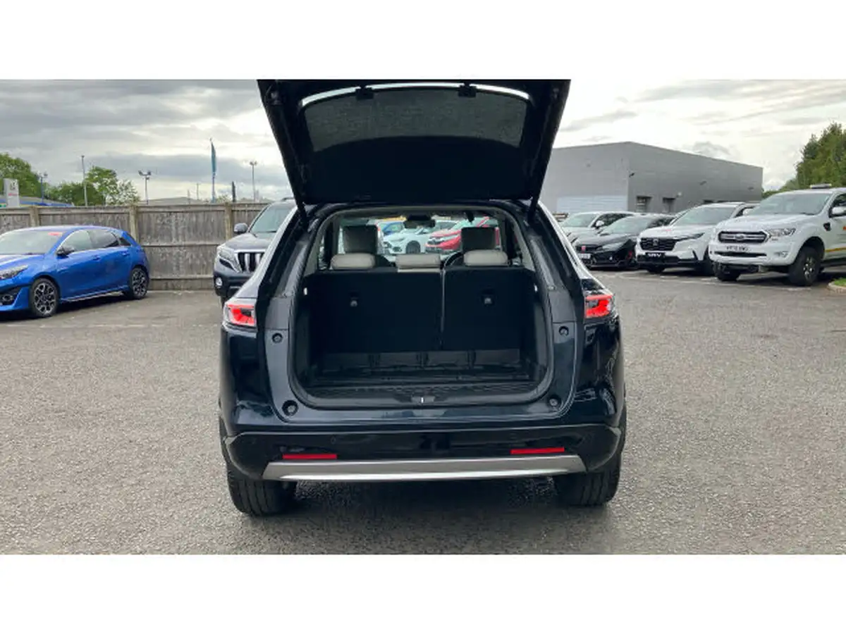 2023-honda-hr-v-15-i-mmd-advance-style-big-30