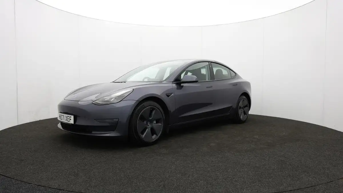2021-tesla-model-3-e-long-range-awd-big-56