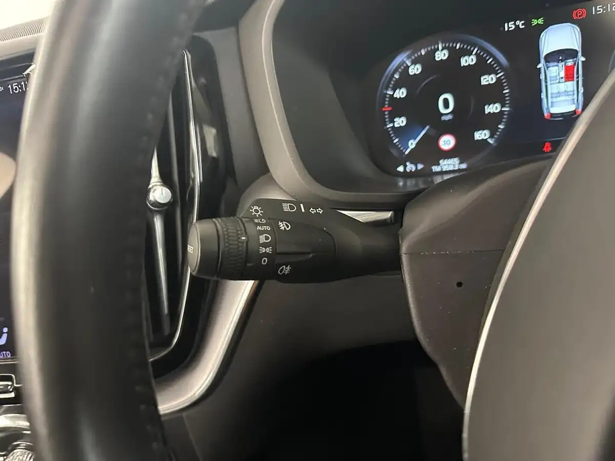 2021-volvo-xc60-20-t6-inscription-expression-340bhp-big-31