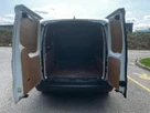 2022-volkswagen-caddy-20tdi-c20-cargo-commerce-102pseu6d-small-6
