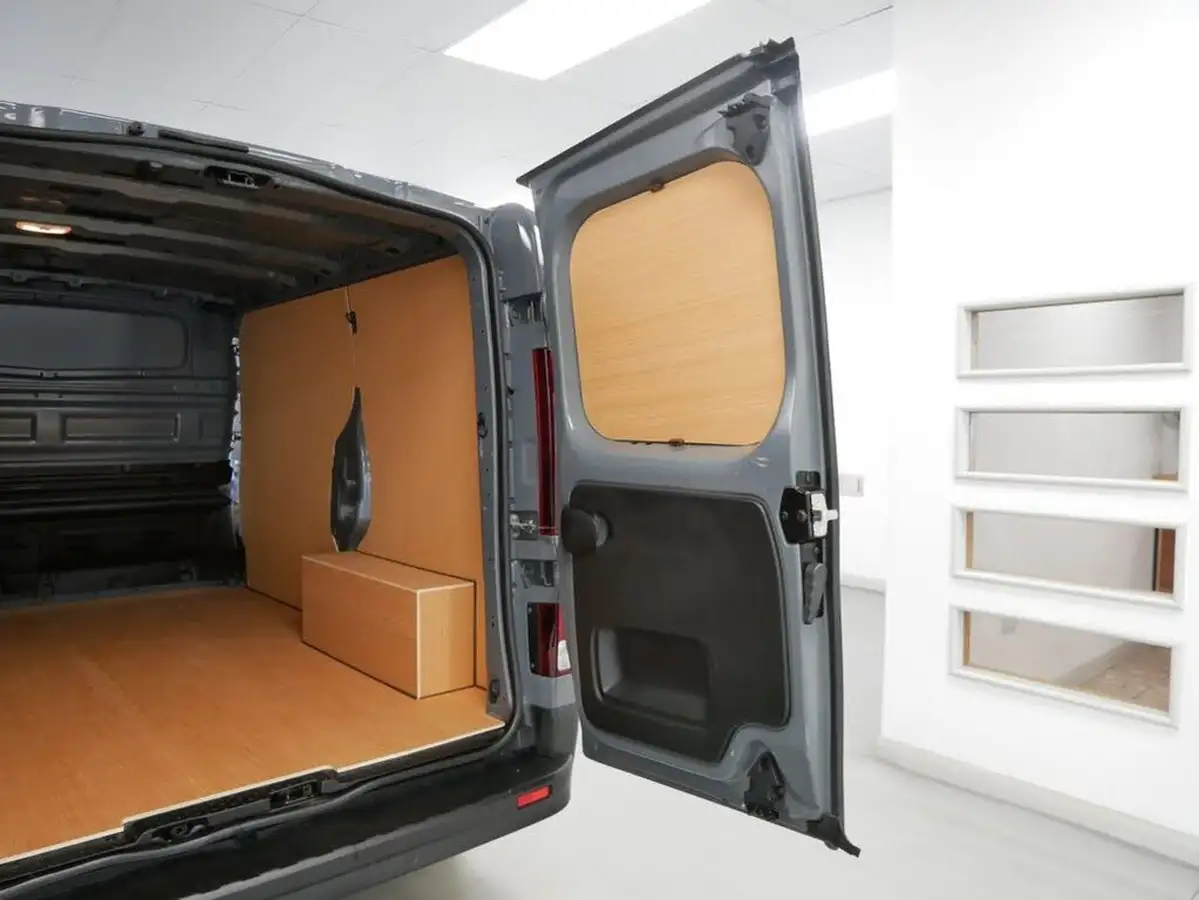 2022-renault-trafic-20dci-sl28-130-business-big-20