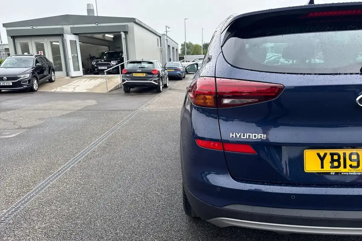 2019-hyundai-tucson-16-t-gdi-premium-big-31