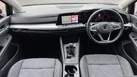 2022-volkswagen-golf-15-tsi-life-130ps-hatchback-small-10
