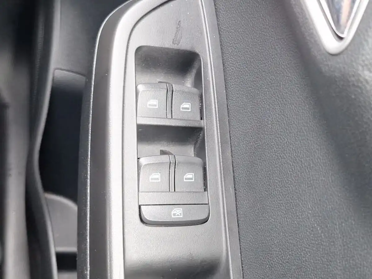 2024-mg-mg3-15-vti-tech-exclusive-nav-big-17