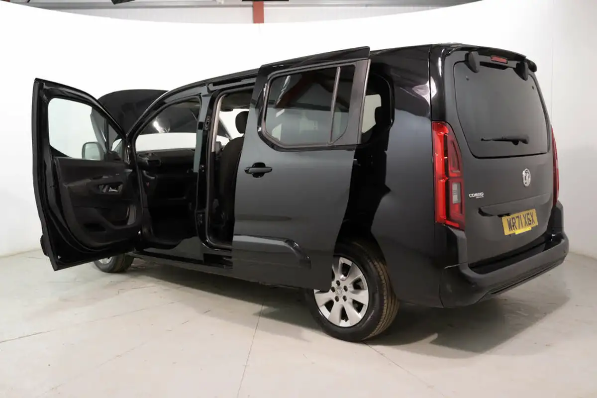 2021-vauxhall-combo-life-12i-se-xl-big-45