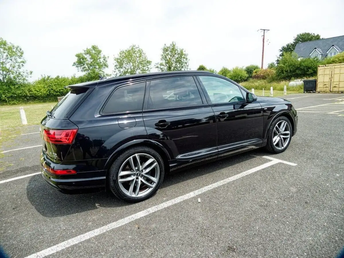 2018-audi-q7-30-50-tdi-black-edition-big-22