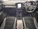 2019-volvo-xc40-20td-d3-r-design-awd-geartronic-small-1