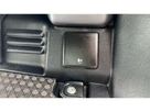 2022-land-rover-90-defender-50-p525-v8-small-32