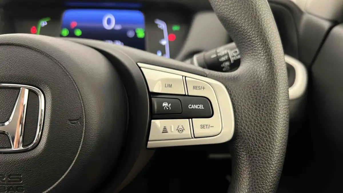 2022-honda-jazz-15-i-mmd-sr-109ps-big-17