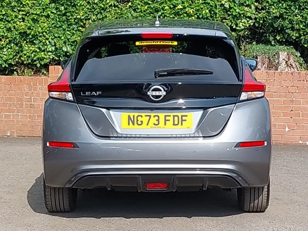 2023-nissan-leaf-e-n-connecta-39kwh-big-16