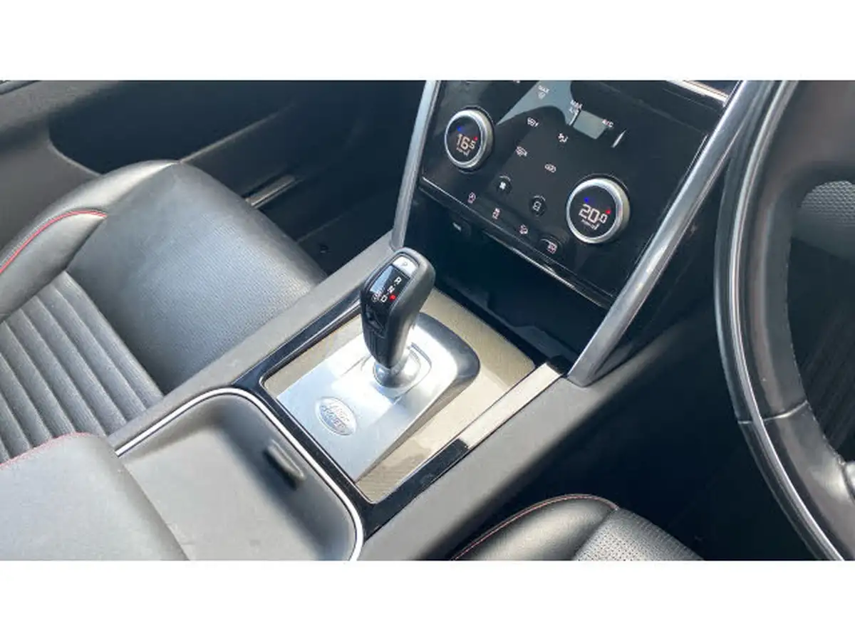 2021-land-rover-discovery-sport-15-p300e-r-dynamic-se-big-12