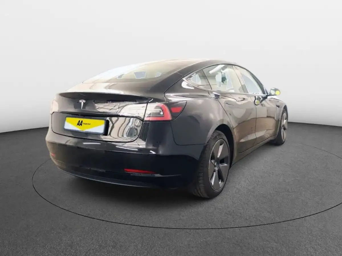 2021-tesla-model-3-e-standard-plus-big-4