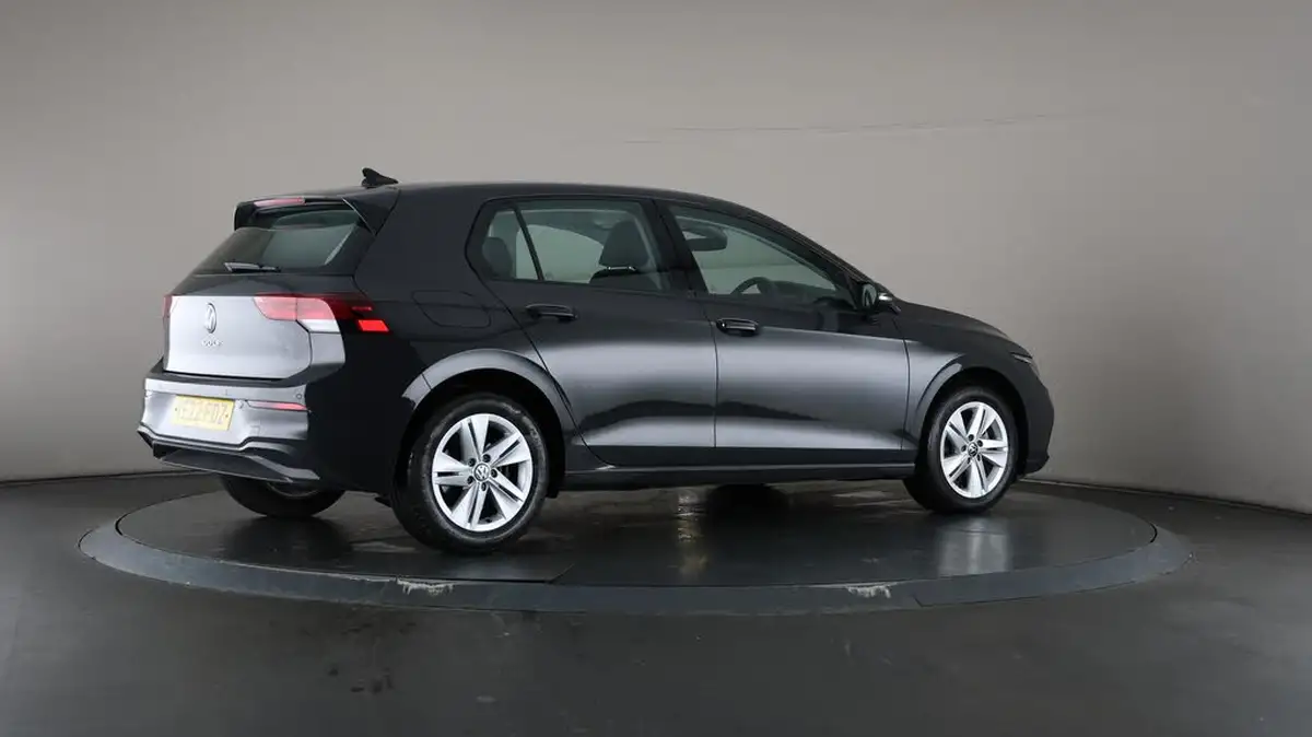 2022-volkswagen-golf-15-tsi-life-150ps-hatchback-big-64