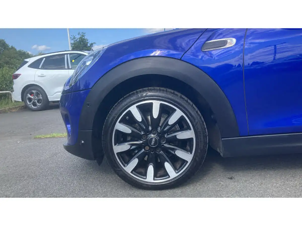 2019-mini-cooper-15-cooper-exclusive-134bhp-hatchback-5d-big-6