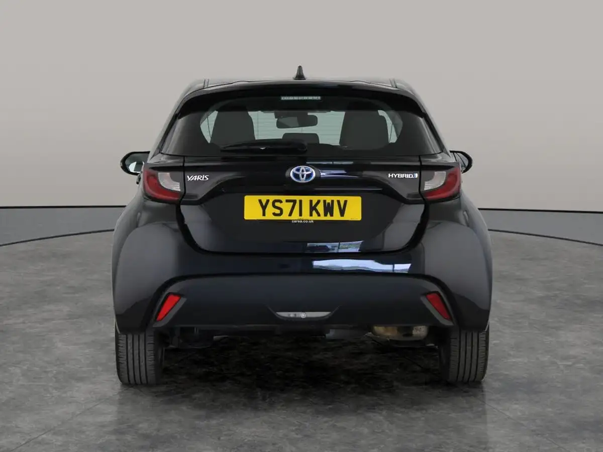 2022-toyota-yaris-15-vvt-i-icon-big-8