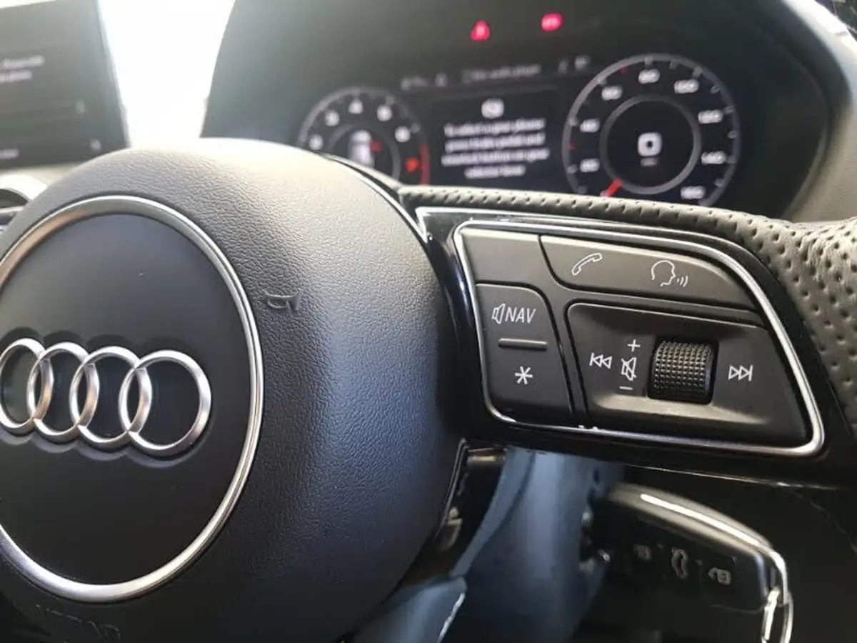 2022-audi-q2-15-35-tfsi-s-line-tronic-big-15