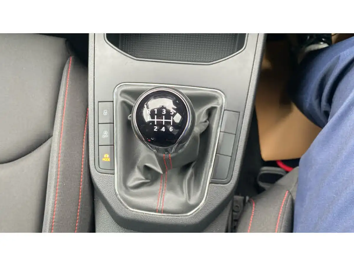 2018-seat-ibiza-10-tsi-fr-115ps-big-28