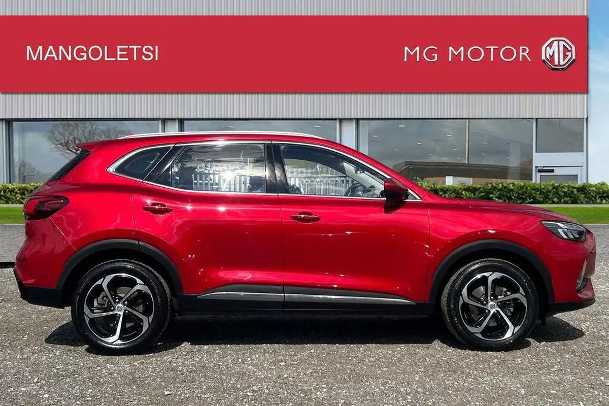 2024-mg-hs-15t-gdi-se-162ps-1490cc-big-5