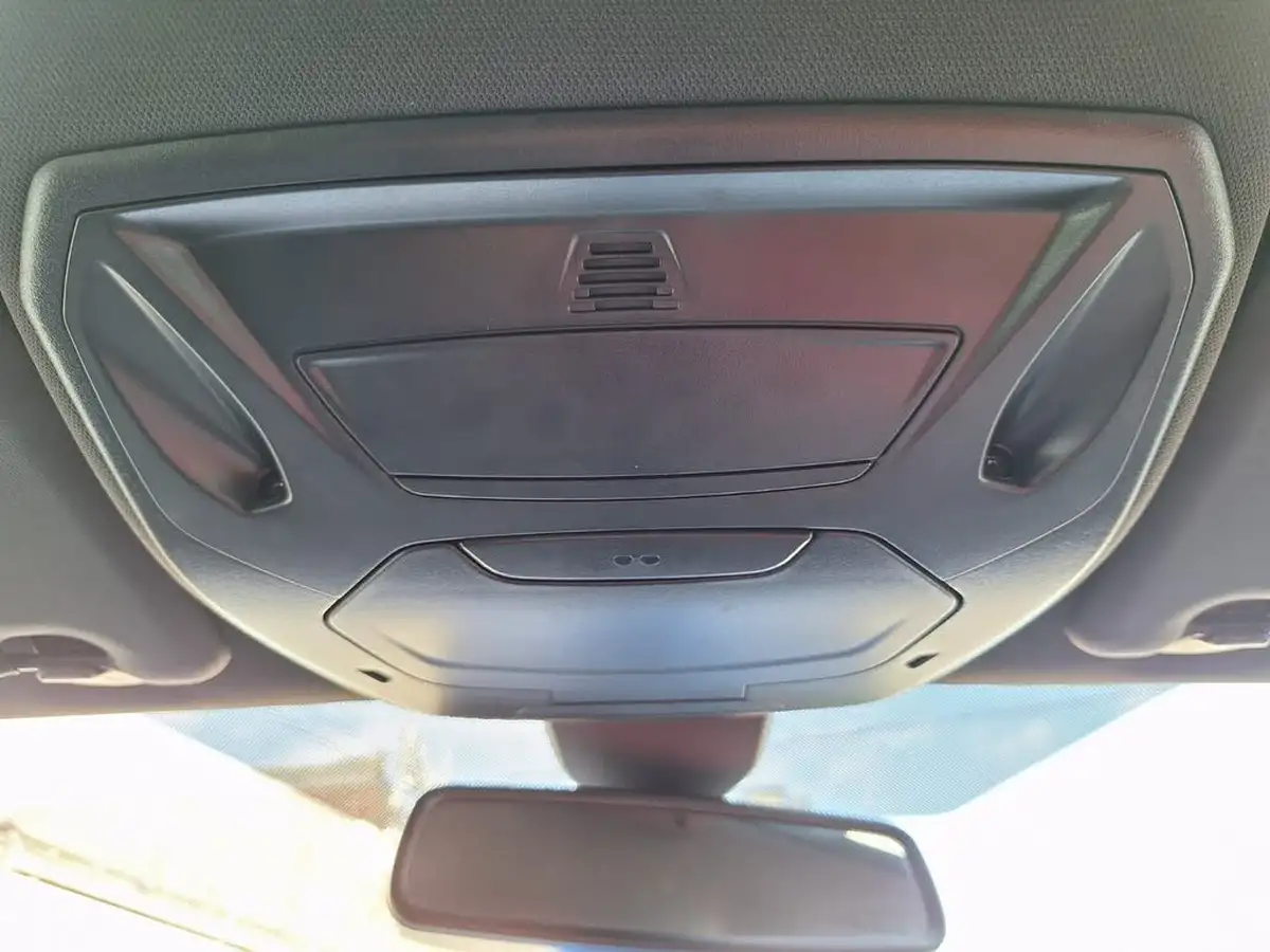 2015-ford-focus-20-st3-t-hatchback-big-24