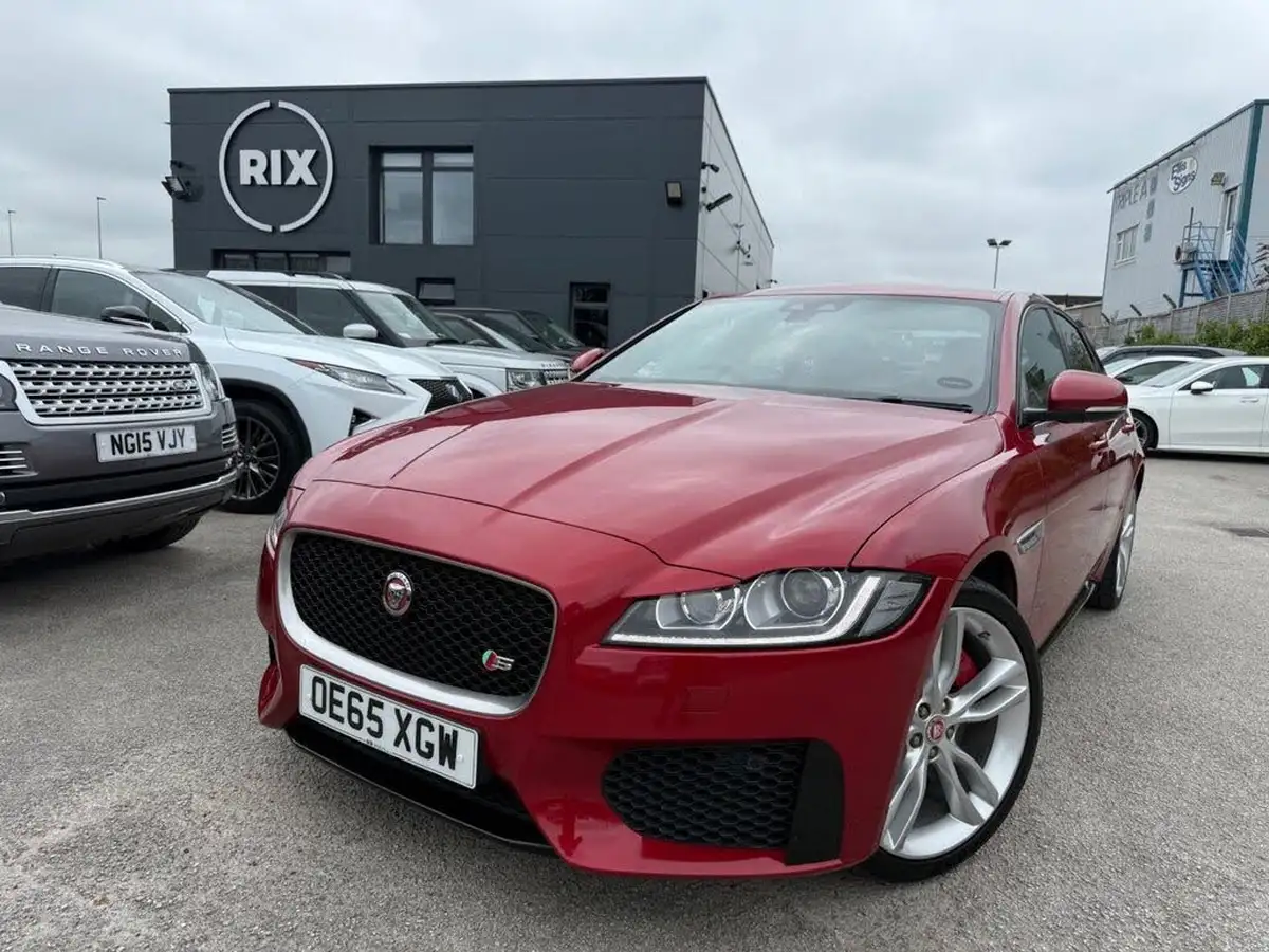 2016-jaguar-xf-30td-s-big-0