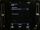 2022-volvo-xc40-15-t3-momentum-auto-small-20