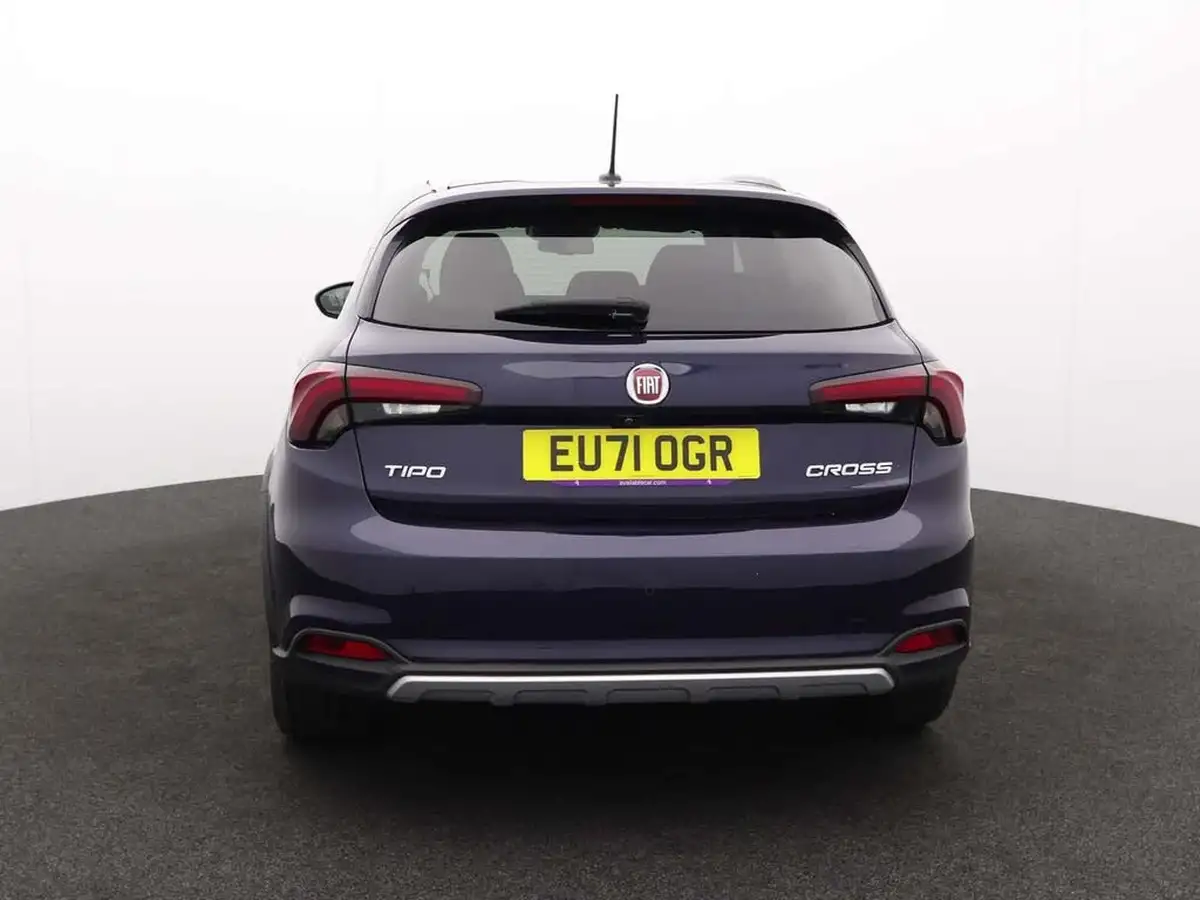 2021-fiat-tipo-10-cross-big-3