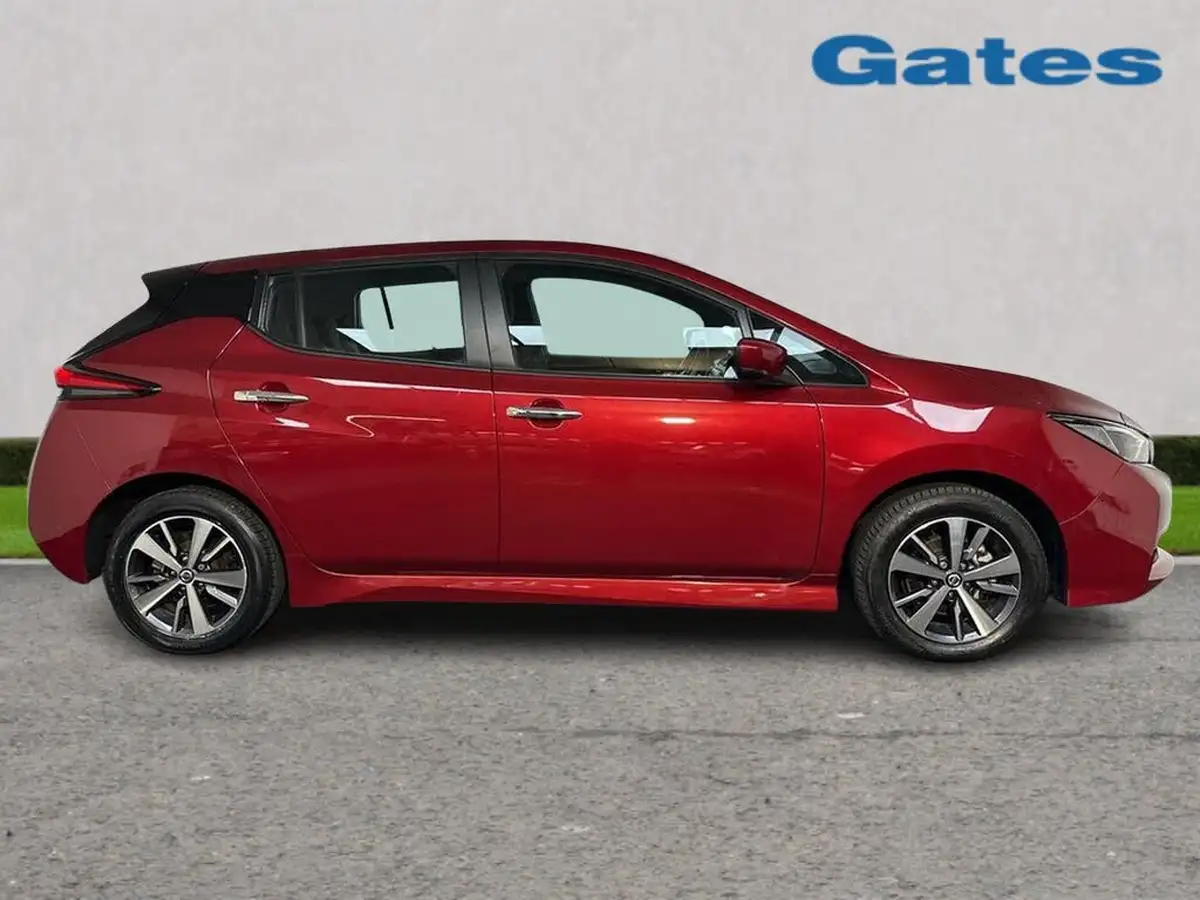 2021-nissan-leaf-e-acenta-big-7