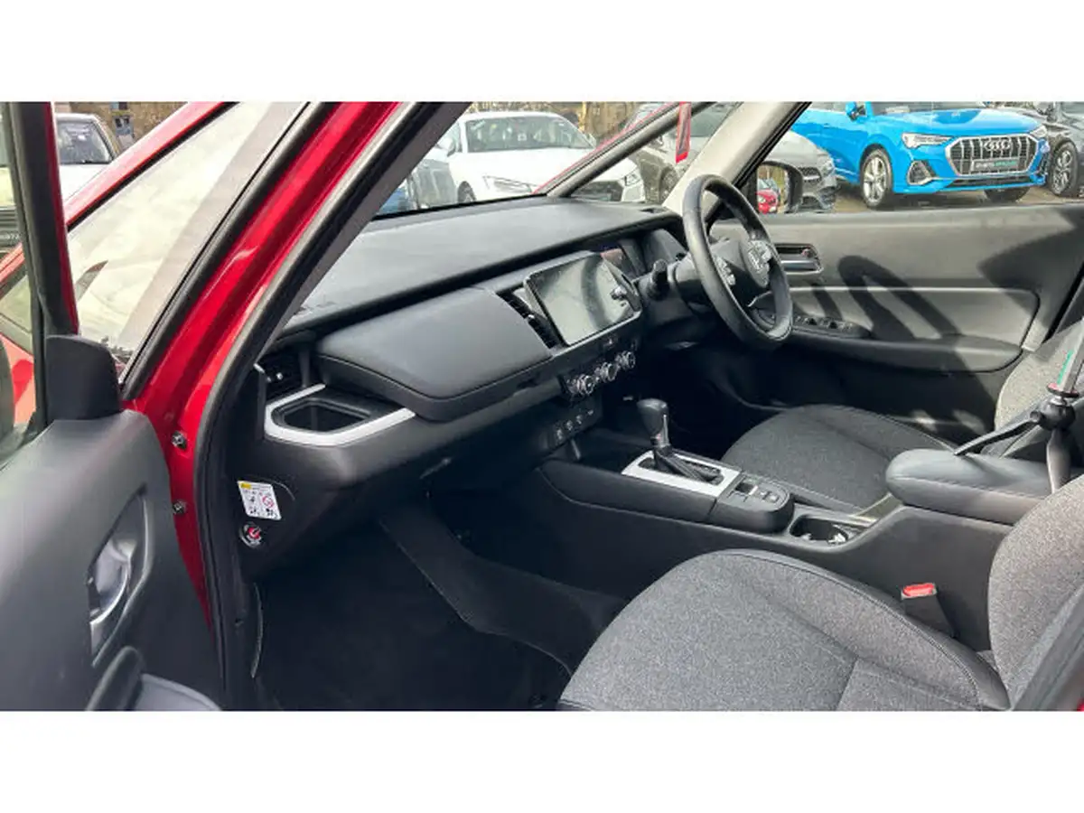 2021-honda-jazz-15-i-mmd-ex-107ps-big-1