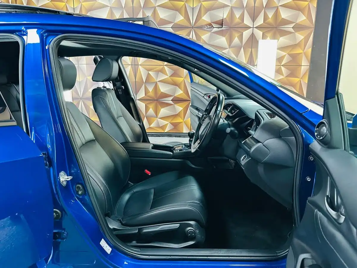 2019-honda-civic-10-vtec-turbo-ex-ss-hatchback-5d-big-66
