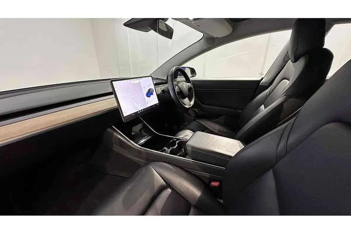 2019-tesla-model-3-e-standard-plus-big-20