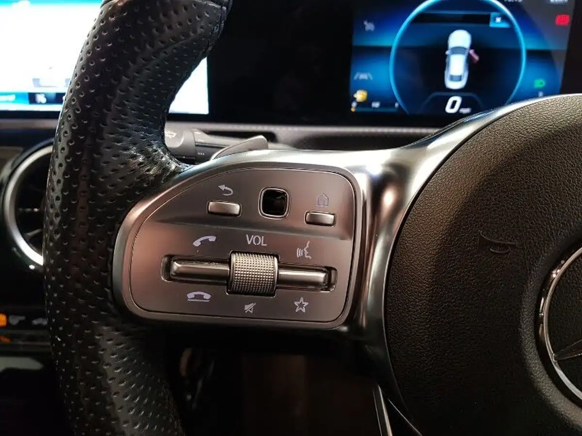 2019-mercedes-benz-cla-13-cla-200-amg-line-coupe-4d-7g-dct-big-14