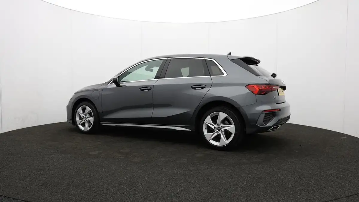 2021-audi-a3-14-40-tfsi-e-s-line-big-73