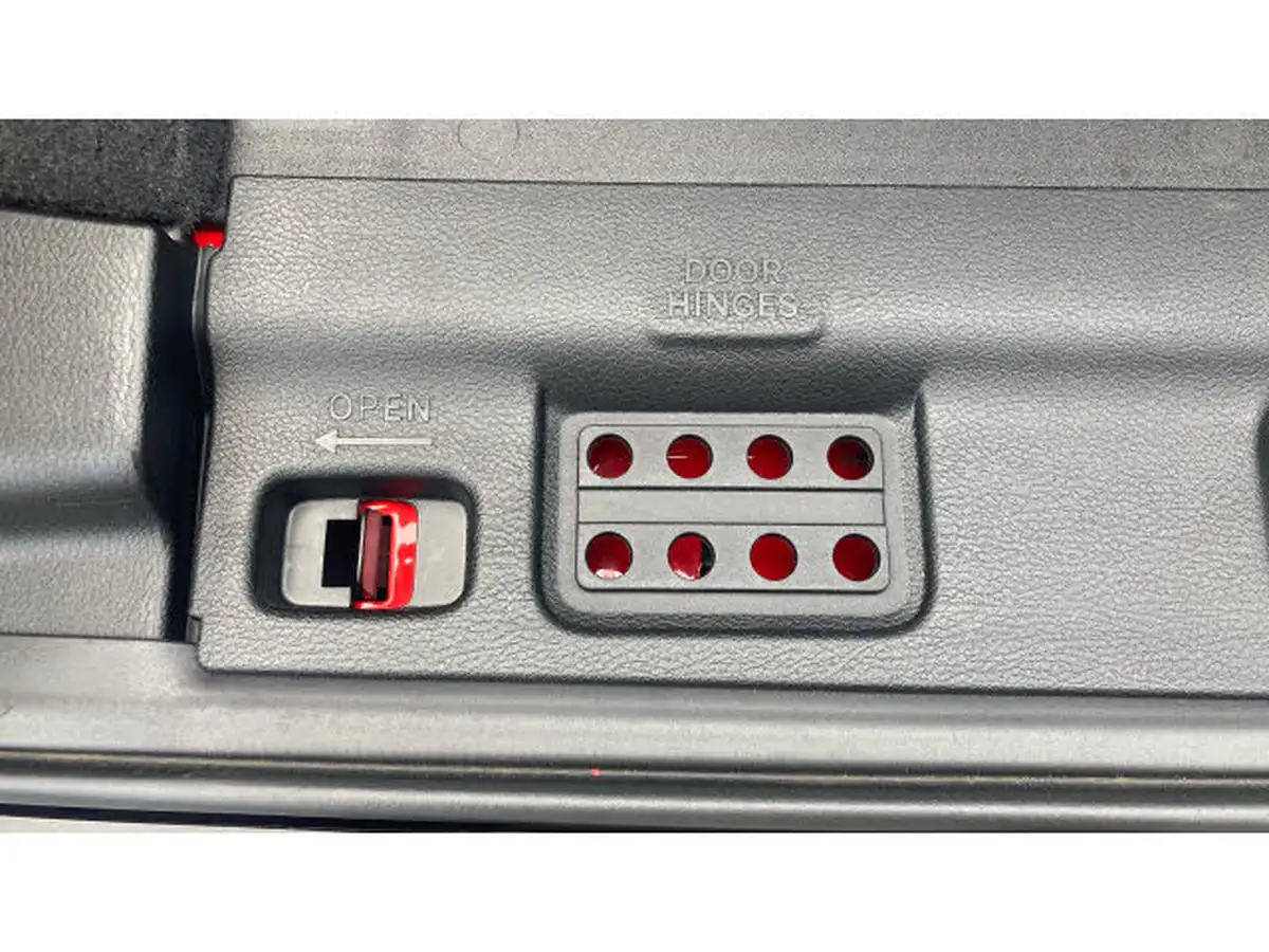 2021-jeep-wrangler-20-gme-overland-5d-big-49