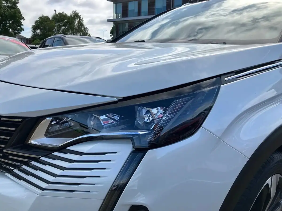 2022-peugeot-3008-suv-12-puretech-gt-eat8-big-12